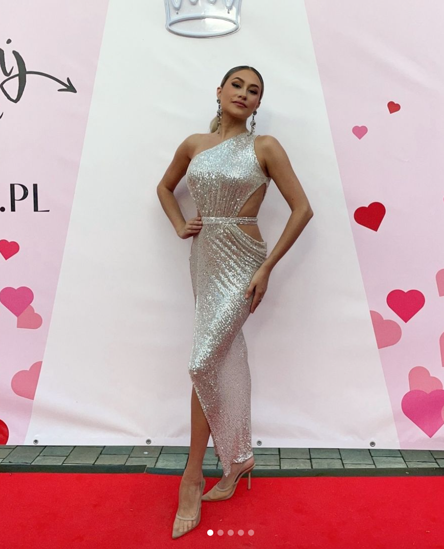 Sequin cutout dress (Size S)